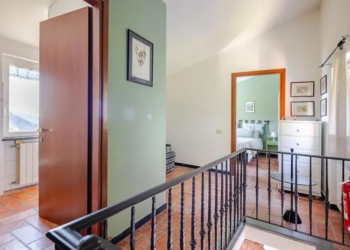 Quiet And Cozy Home With Wi-Fi Casa Prearino